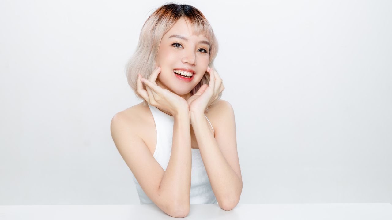 ฟอกฟันขาวที่ Beyond Smile Dental Clinic ระยอง