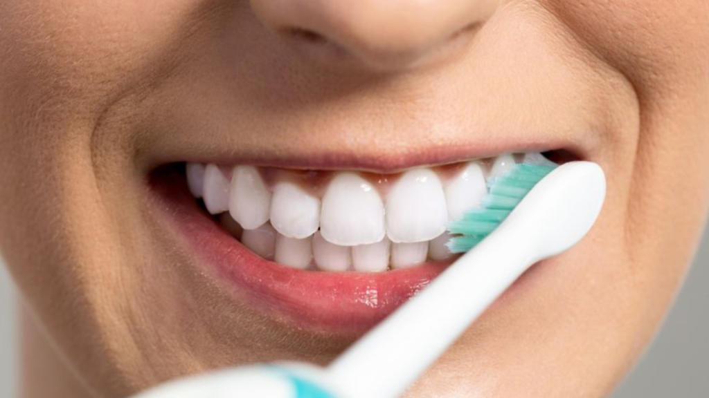 วิธีป้องกันฟันผุในชีวิตประจำวัน